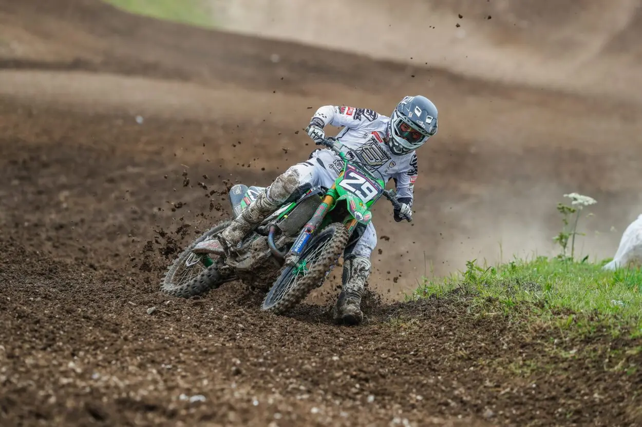 EMX250 | GP Gran Bretagna 2025: perentorio successo per Francisco García a Matterley Basin