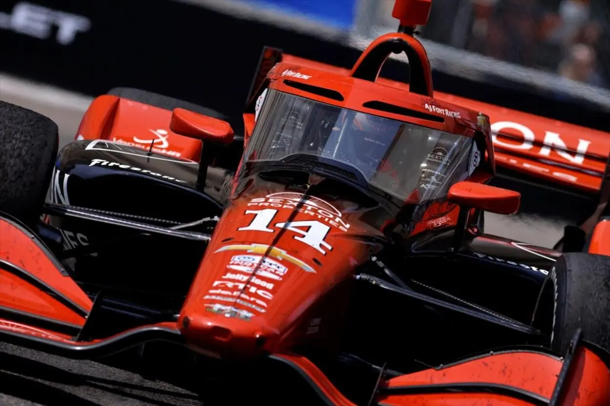 IndyCar | GP Detroit 2025: Santino Ferrucci penalizzato nella classifica piloti per un’infrazione sul peso minimo consentito