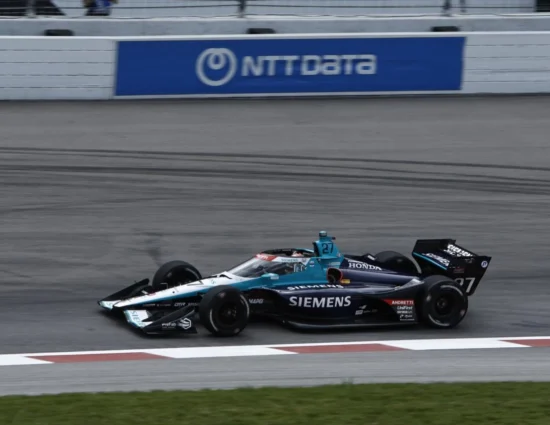 IndyCar | Bommarito 500 2025, Gara: terza vittoria stagionale per Kyle Kirkwood, la prima in un ovale. Debacle Penske