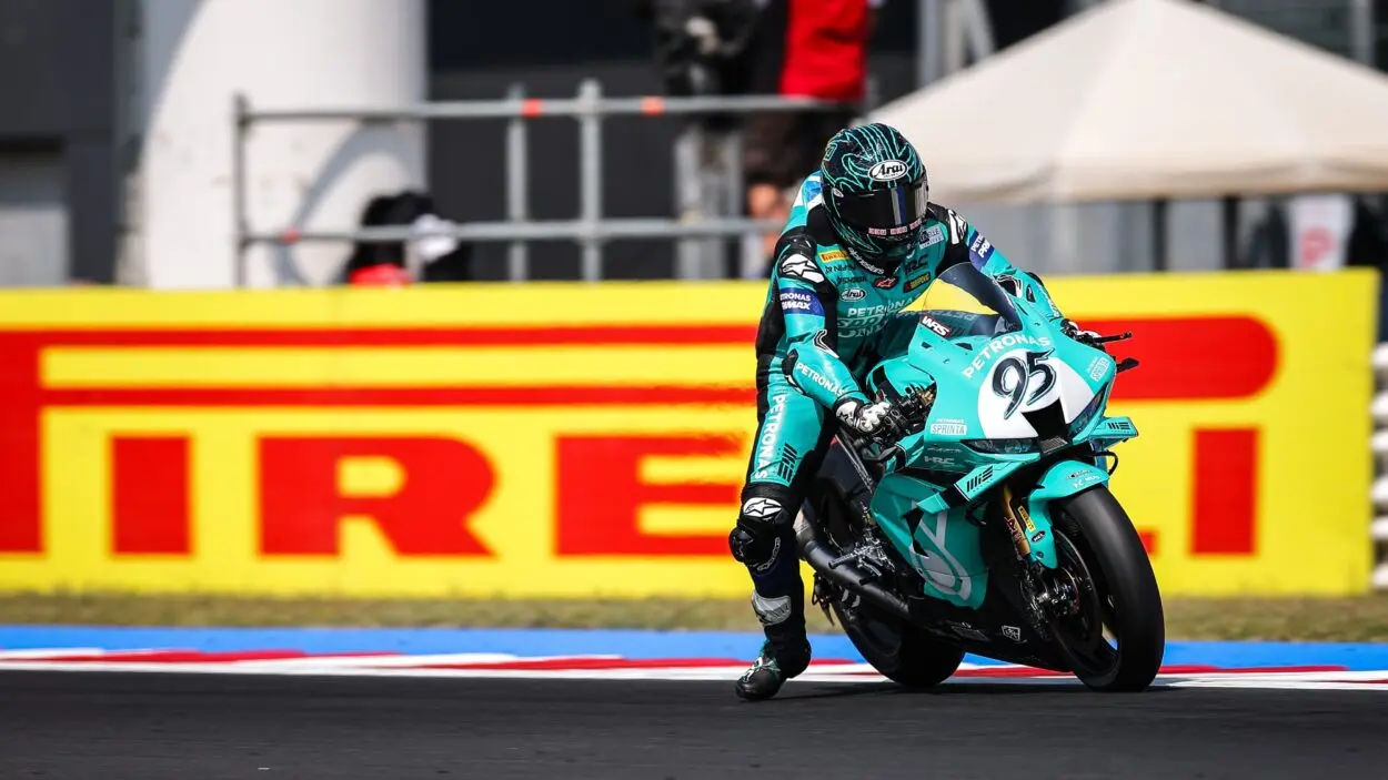 SBK | Tarran Mackenzie ed Honda MIE Petronas si separano con effetto immediato