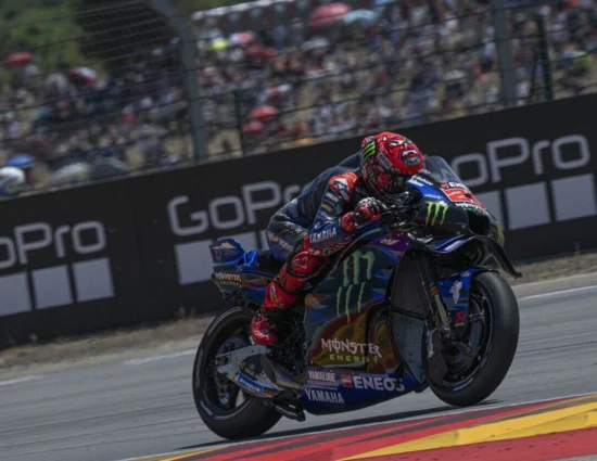 MotoGP | GP Olanda 2025, Practice: Fabio Quartararo su Yamaha in testa nella prequalifica, altra caduta per Marc Márquez