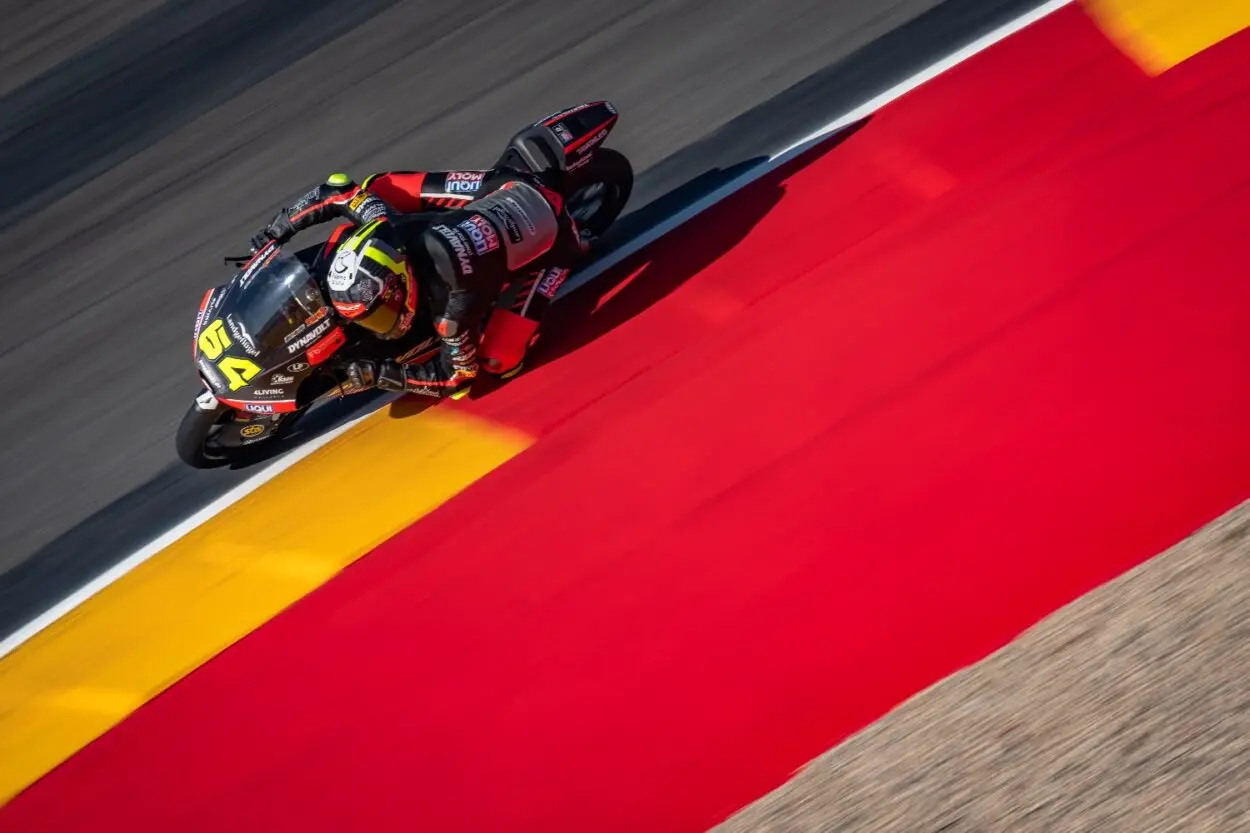 Moto3 | GP Aragona 2025, Gara: Muñoz batte in volata Quiles e ottiene la sua prima vittoria