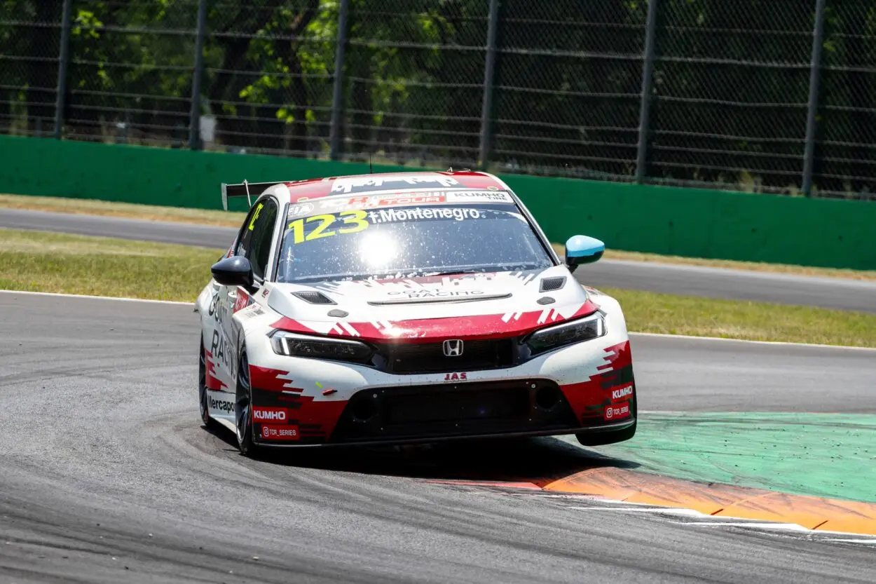 TCR World Tour | Monza 2025: Montenegro precede Azcona nella FP1