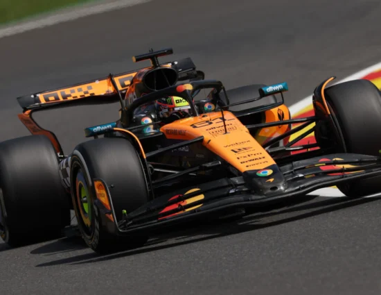 F1 | GP Belgio 2025, FP1: Piastri lascia Verstappen a 4 decimi, poi Norris. Ferrari, per ora, lontane: Leclerc a nove decimi, Hamilton a quasi 1.1