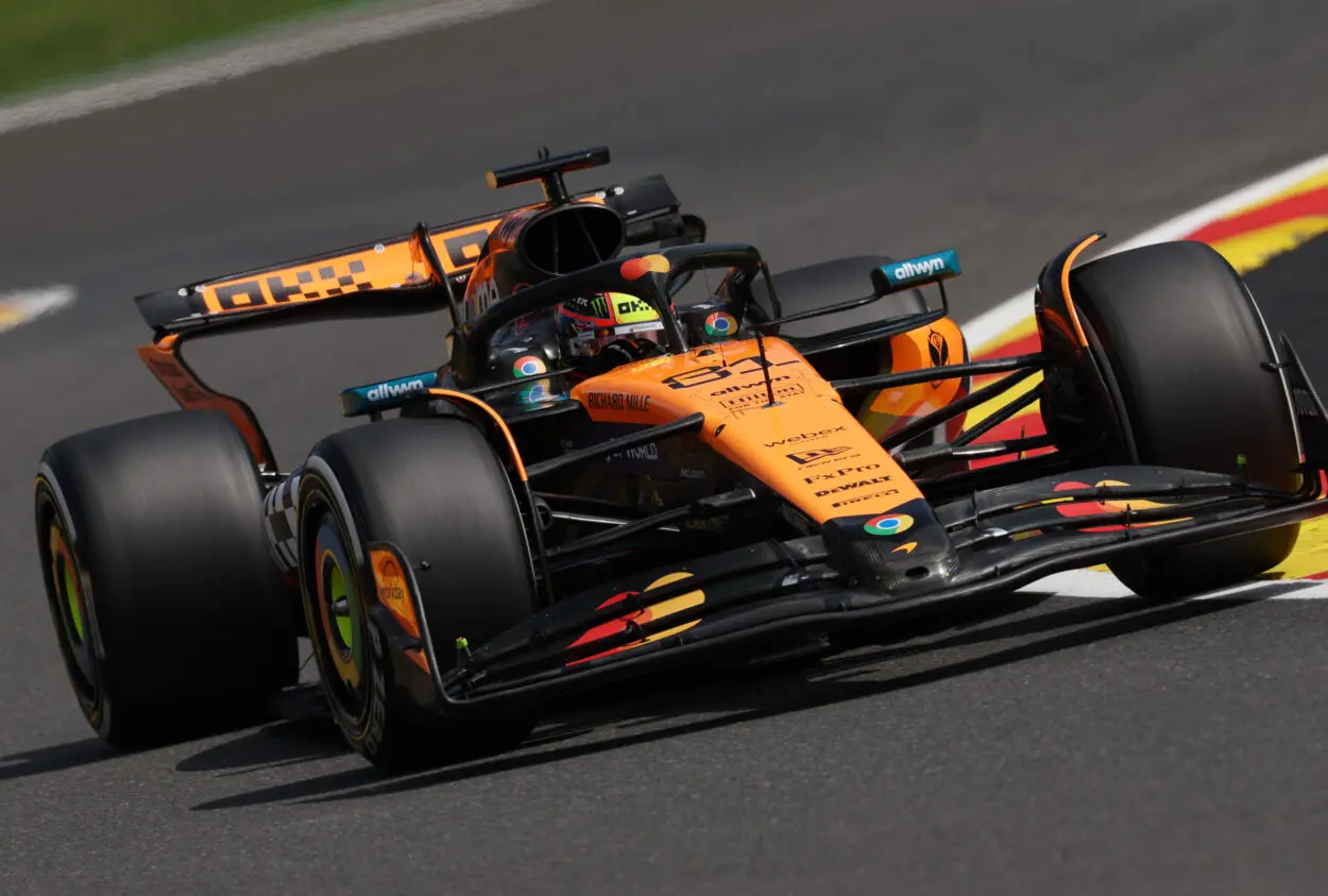 F1 | GP Belgio 2025, FP1: Piastri lascia Verstappen a 4 decimi, poi Norris. Ferrari, per ora, lontane: Leclerc a nove decimi, Hamilton a quasi 1.1