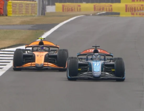 F2 | GP Gran Bretagna 2025, Feature Race: dominio di Crawford sotto la pioggia