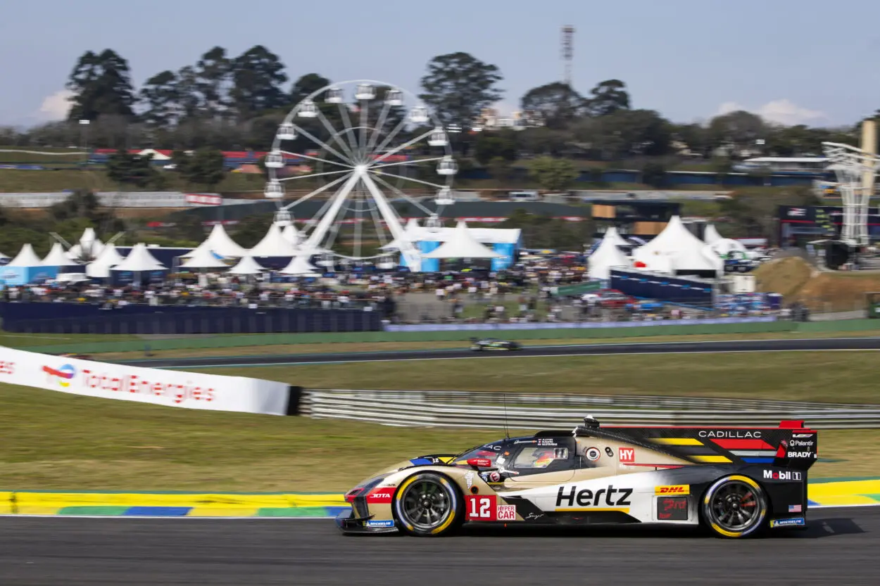 WEC | 6 Ore di San Paolo 2025, la gara: Cadillac HTJ trova finalmente la vittoria con doppietta, la #12 vince sulla #38. Prima vittoria anche per Lexus in LMGT3