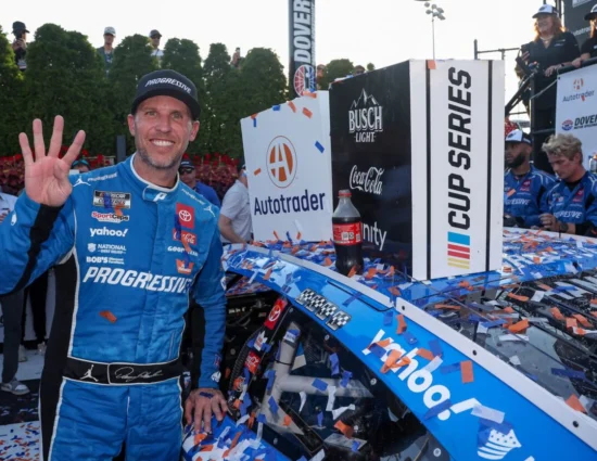 NASCAR | Cup Series, Dover 2025: Hamlin batte la pioggia e Briscoe!