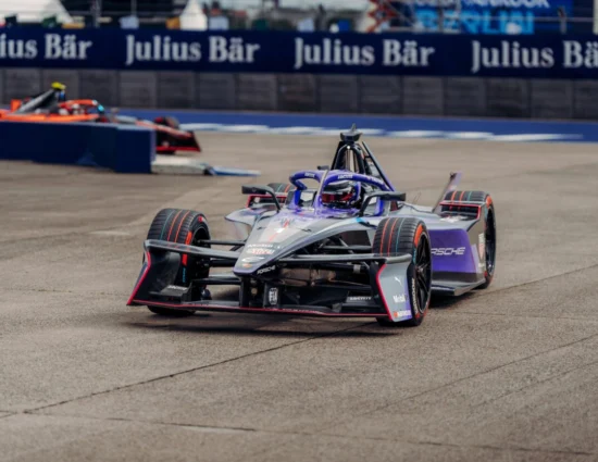 Formula E | Berlino ePrix #1 2025, FP1: Wehrlein sigla il miglior tempo e poi tampona Da Costa!