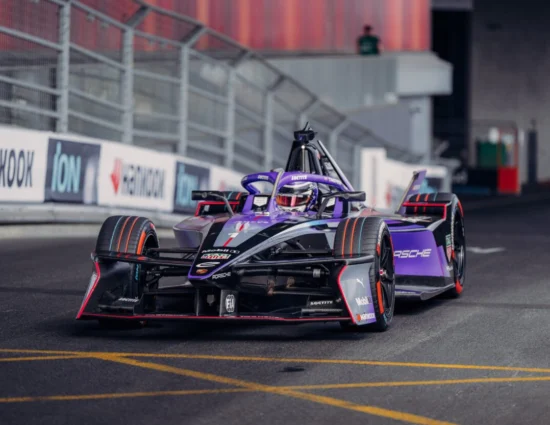 Formula E | Londra ePrix #1 2025: Pascal Wehrlein firma il miglior tempo nelle FP1