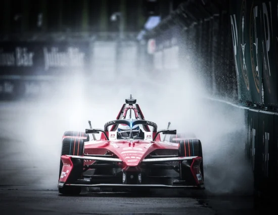 Formula E | Berlino ePrix #1 2025: 5 posizioni di penalità per Oliver Rowland