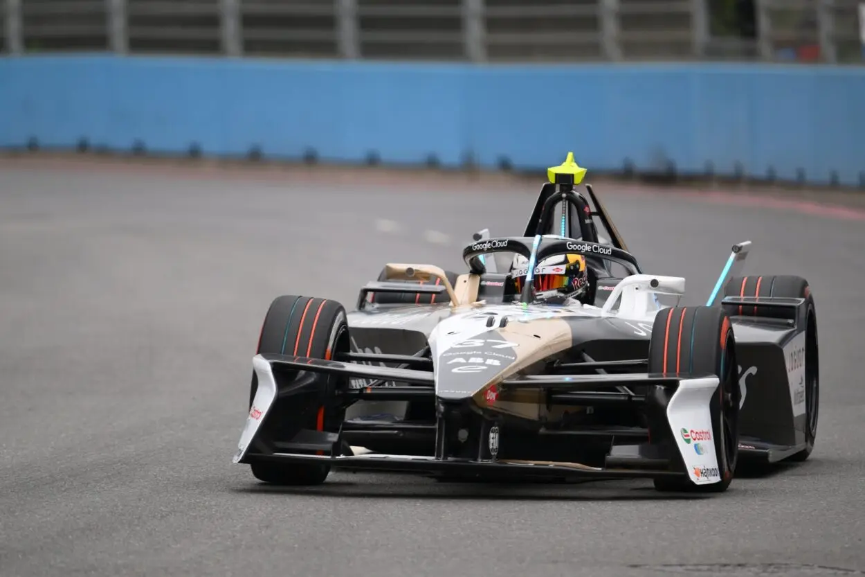 Formula E | London ePrix #1 2025: Cassidy centra la seconda vittoria consecutiva per congedarsi da Jaguar