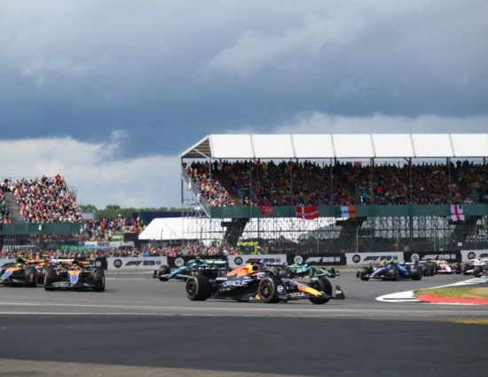 F1 | Ecco le Sprint 2026: restano Shanghai e Miami, tra le novità Singapore. Domenicali: “Format che cresce come impatto positivo e popolarità”