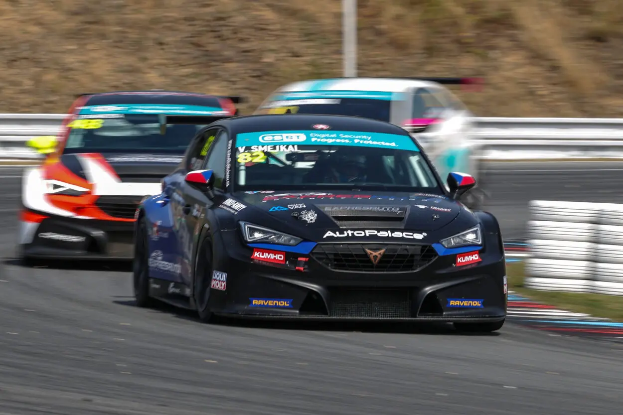 TCR Eastern Europe | Tre piloti si aggiungono alla griglia per il round di Most