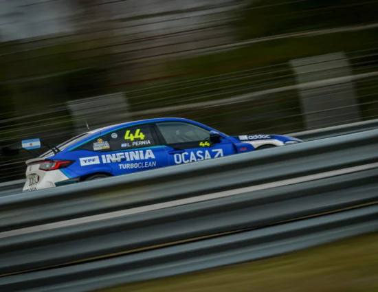 TCR South America | El Pinar 2025, Gara 1: Leonel Pernía beffa di nuovo Piquet Jr e raggiunge Reis per il record di vittorie