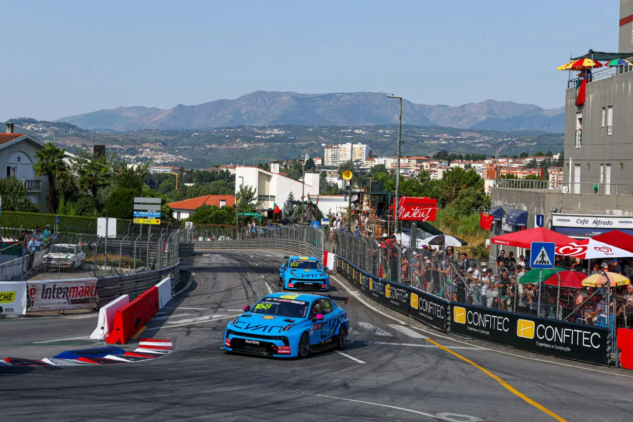 TCR World Tour | Vila Real 2025, Prove Libere 1-2: Yann Ehrlacher imprendibile, quasi sotto il limite dei 2 minuti