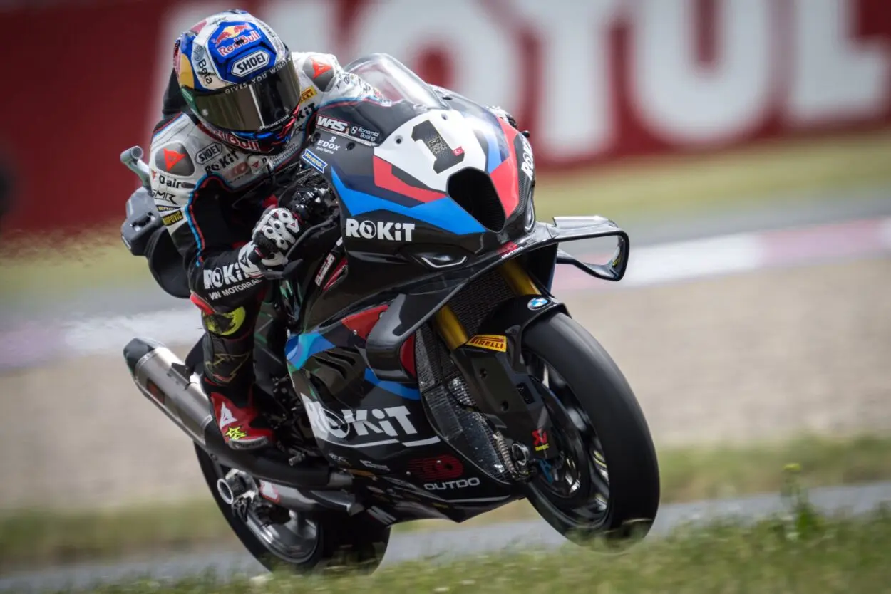 SBK | Round Ungheria 2025, FP1: Razgatlıoğlu imprendibile nella prima sessione a Balaton Park