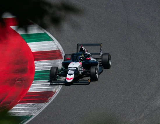 F4 Italia | Mugello 2025, Qualifiche: Kean Nakamura-Berta e Alex Powell conquistano il miglior tempo del pomeriggio