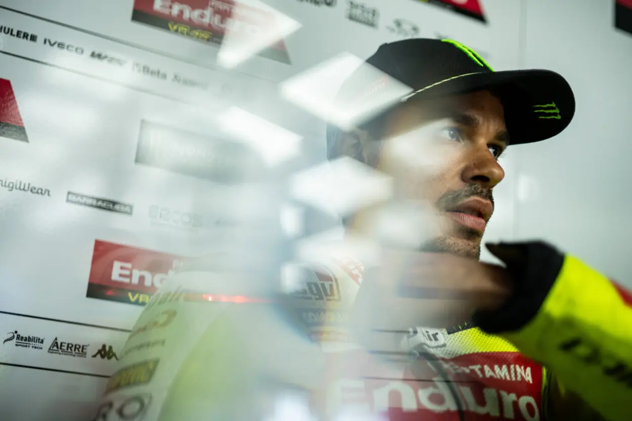 MotoGP | GP Cechia 2025, l’anteprima del team VR46. Forfait per Morbidelli dopo l’incidente del Sachsenring, le sue parole