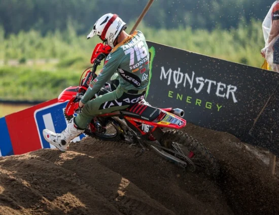 EMX250 | GP Finlandia 2025: si alza la temperatura tra Zanócz e Reišulis, seconda vittoria per l’ungherese