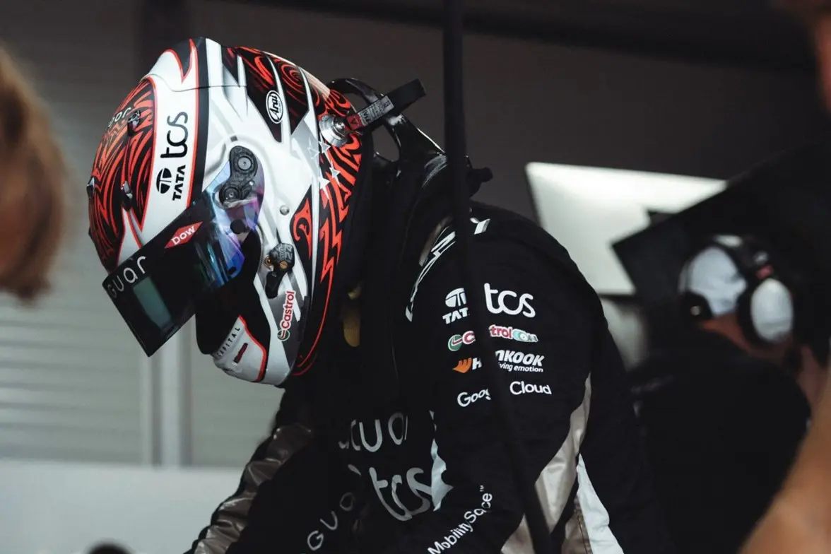 Formula E | Berlino ePrix #1 2025, qualifiche: uno straripante Mitch Evans (Jaguar) ritrova la pole position in una sessione condizionata dalla pioggia e senza Duels