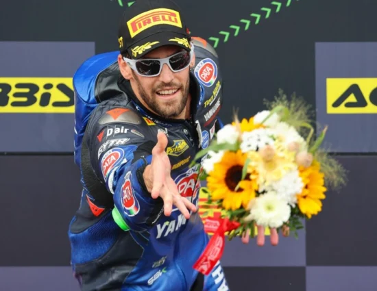 SBK | Mercato piloti 2026: Stefano Manzi promosso nel team GRT, rinnovo di due anni con Yamaha. Affiancherà Remy Gardner