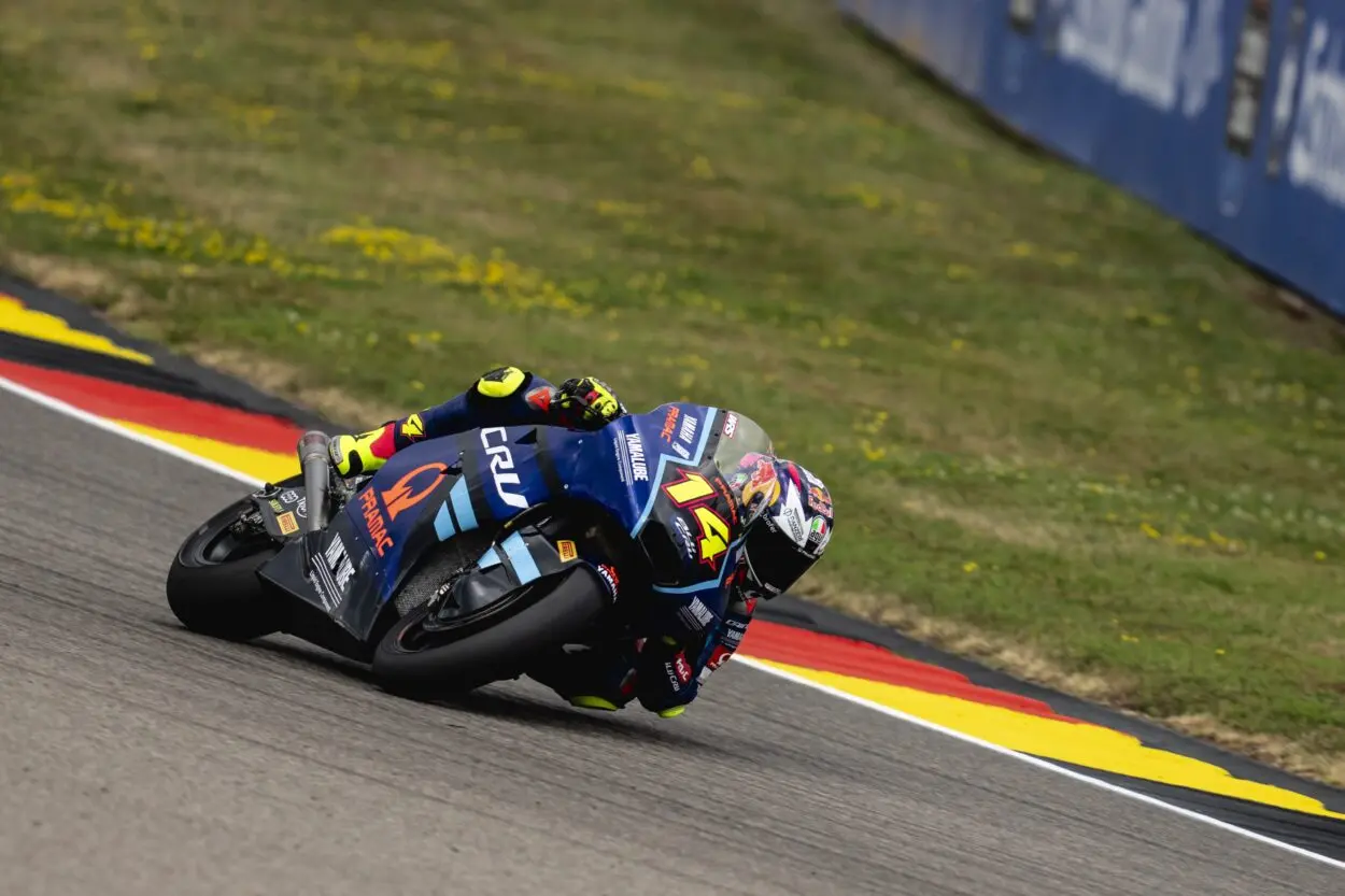 Moto2 | GP Germania 2025, FP2: Tony Arbolino domina sull’umido, caduta per Dixon