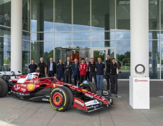 F1 | Visita di Ferrari nella sede di Brembo per i 50 anni nel Motorsport