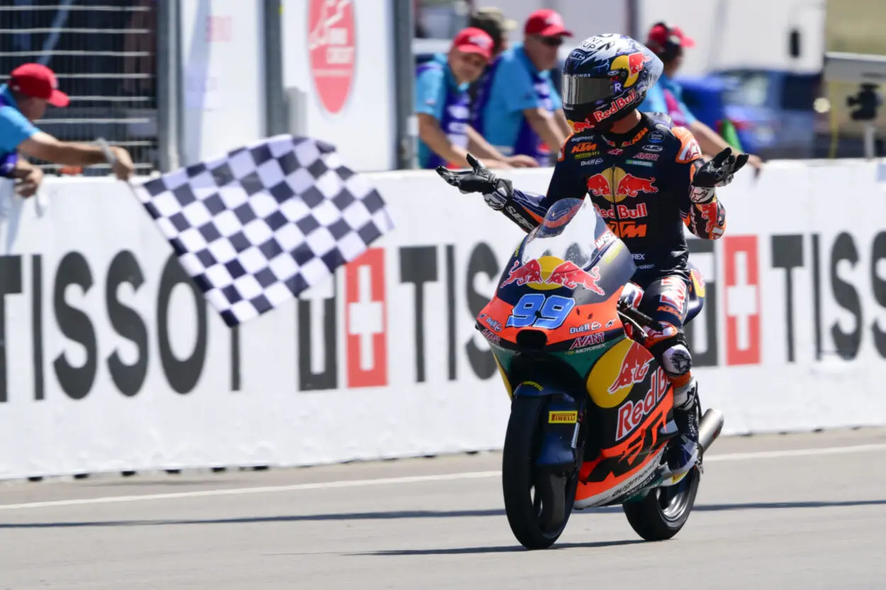 Moto3 | GP Cechia 2025: Il weekend di José Antonio Rueda, dominatore anche dove non ha mai corso