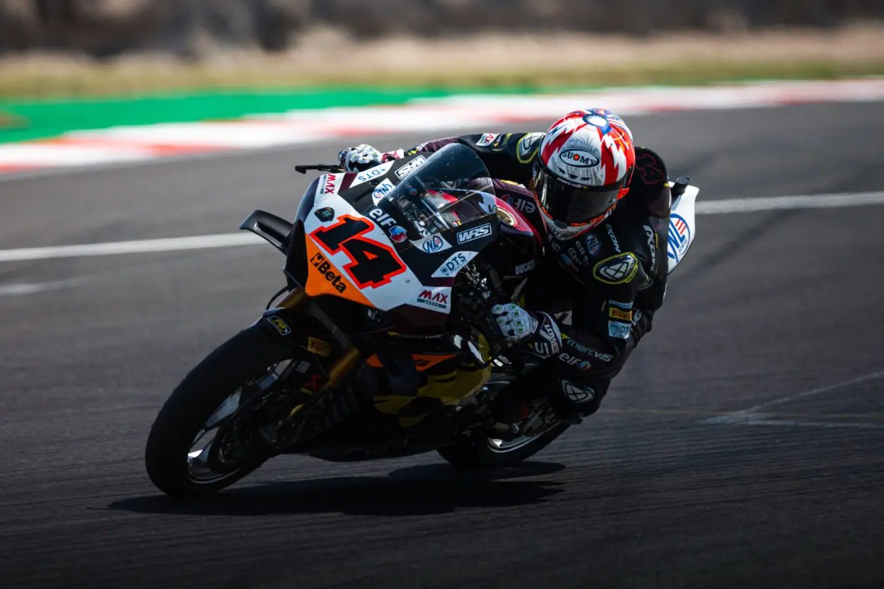 SBK | Round Ungheria 2025, FP2: Sam Lowes davanti a tutti in un turno con bandiera rossa