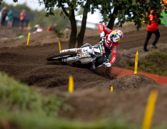 MX2 | GP Olanda 2025: de Wolf segna un’altra doppietta e riapre il mondiale, Längenfelder arranca