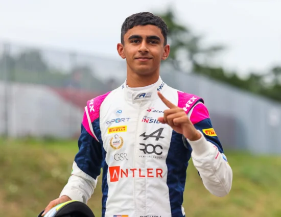 Formula Regional Europe | Imola 2025, Gara 2: Akshay Bohra ottiene la sua prima vittoria stagionale regolando Freddie Slater