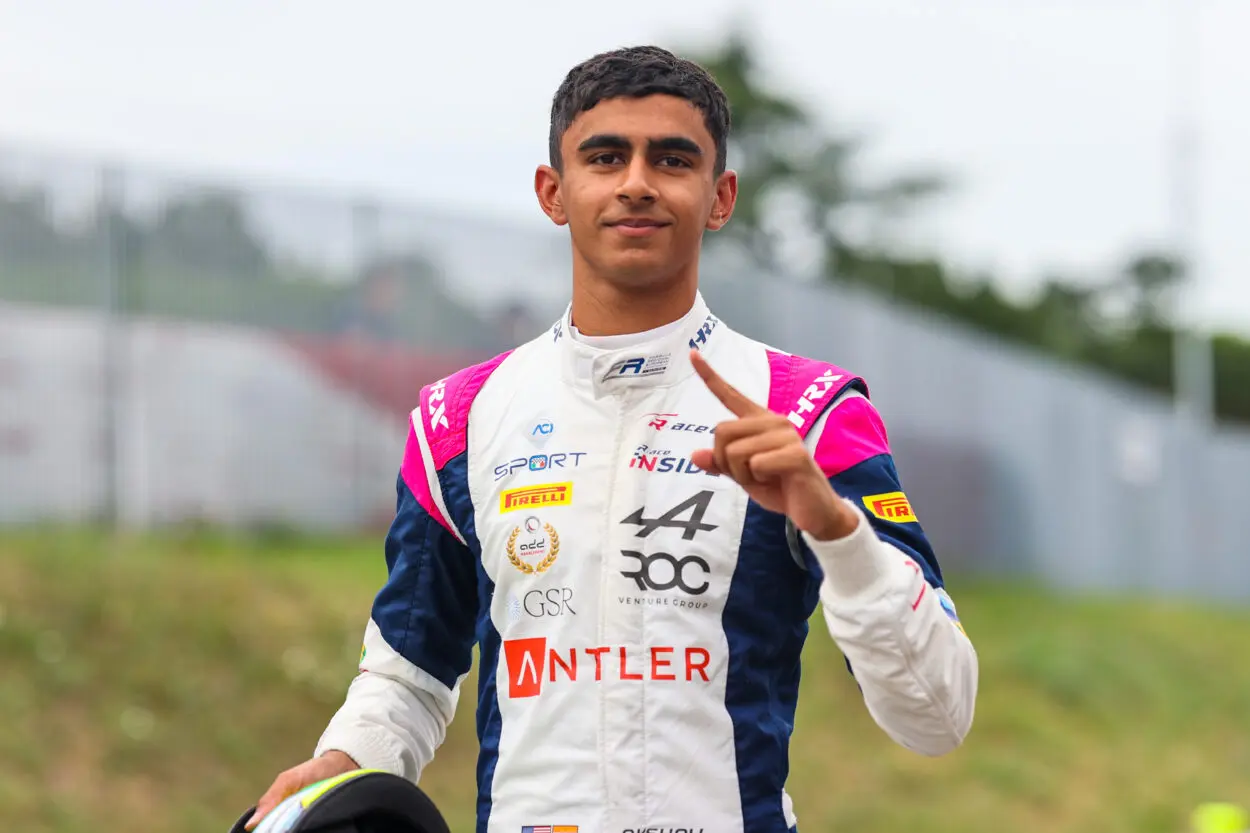 Formula Regional Europe | Imola 2025, Gara 2: Akshay Bohra ottiene la sua prima vittoria stagionale regolando Freddie Slater