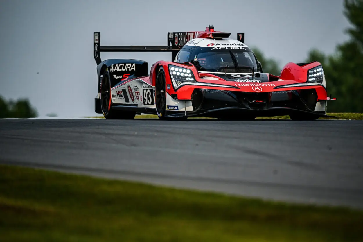 IMSA | Motul Sportscar Grand Prix a Road America, la qualifica: pole per Acura, BMW insegue