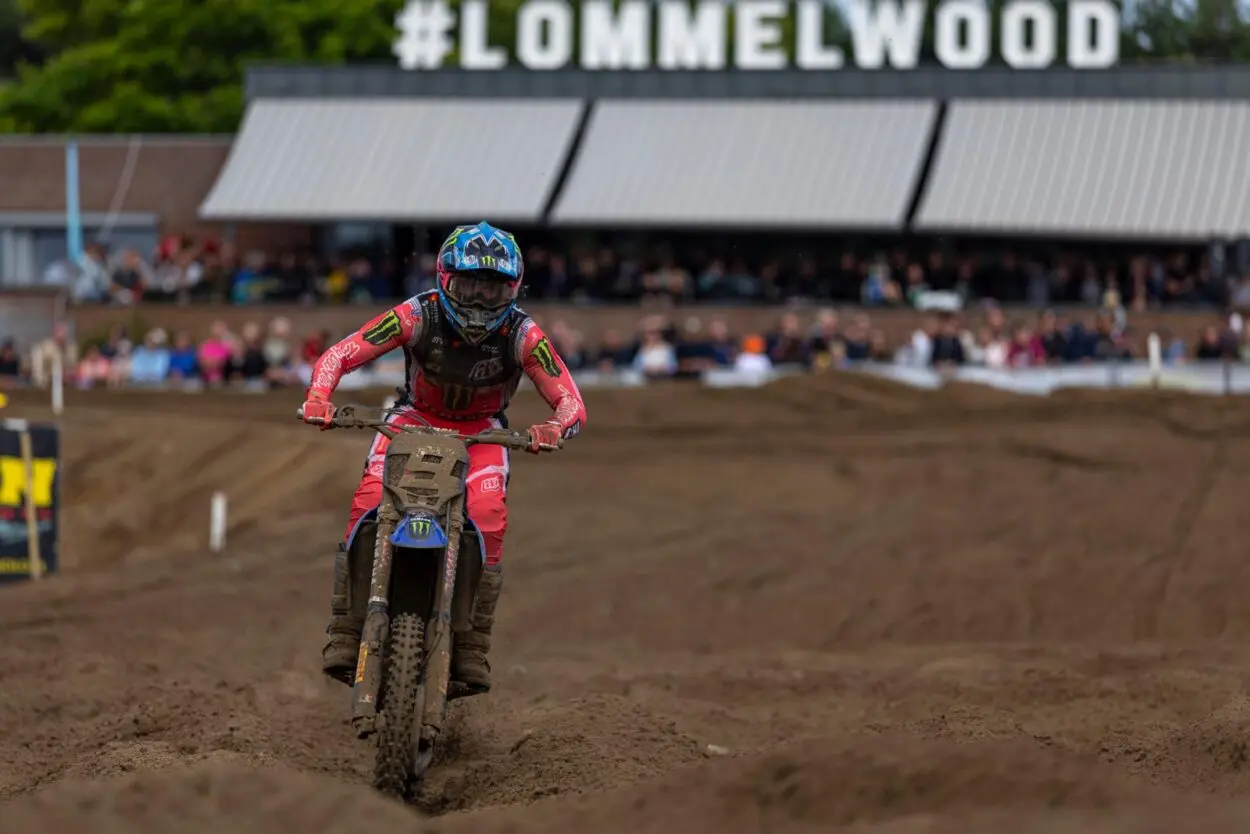 MX2 | GP Svezia 2025, Gara di Qualifica: Thibault Benistant batte Längenfelder e De Wolf in una lotta ravvicinata