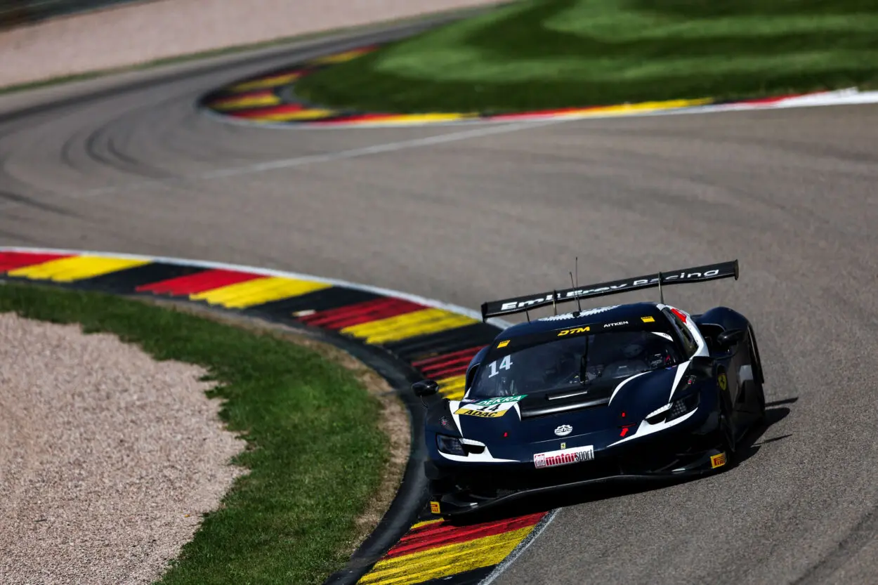 DTM | Sachsenring 2025: Jack Aitken conquista la pole position nelle Qualifiche 2 e allunga in campionato
