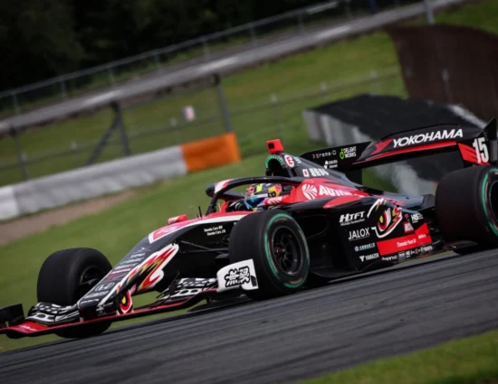 Super Formula | Sugo 2025: Ayumu Iwasa comanda le FP2 sotto la pioggia