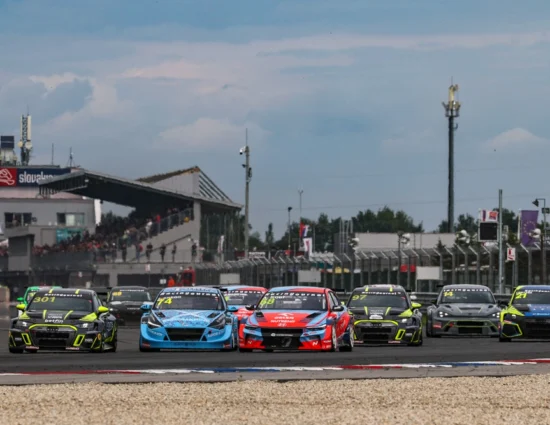 TCR Eastern Europe | Slovakia Ring 2025: Dominio inscalfibile di Kout che scappa in classifica. Knego si impone nella classe croata