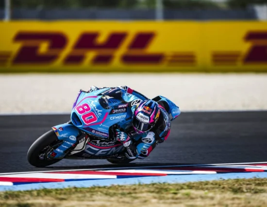 Moto2 | GP Ungheria 2025, gara: tra i due litiganti David Alonso gode, prima vittoria per il colombiano. Moreira 2° in volata su Gonzalez, 6° Canet