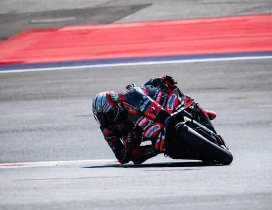 MotoGP | GP Austria 2025, Qualifiche: Marco Bezzecchi in contropiede, sua la pole al Red Bull Ring