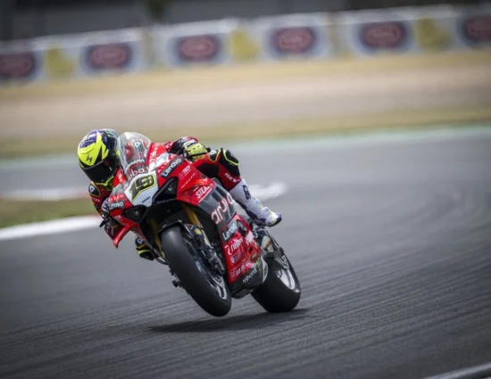 SBK | Alvaro Bautista firma con il Barni Spark Racing Team per la stagione 2026
