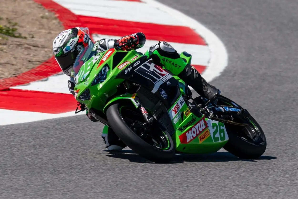 SSP300 | Mirko Gennai non completerà la stagione 2025 insieme al team MTM Kawasaki