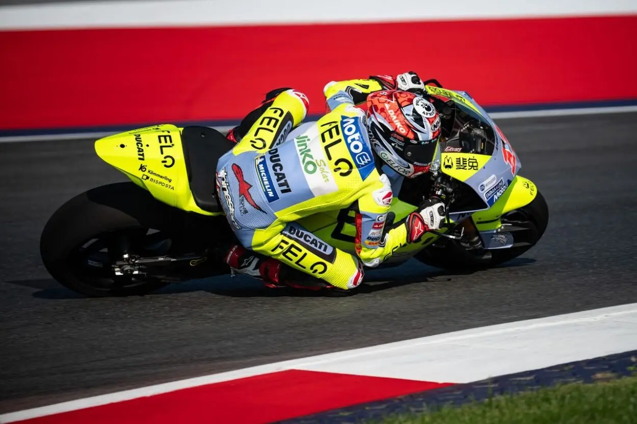MotoE | GP Austria 2025, Gara 1: Matteo Ferrari domina la prima manche, Casadei out al primo giro