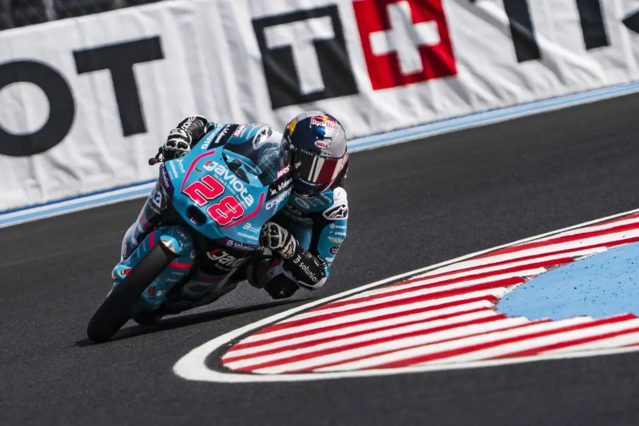 Moto3 | GP Ungheria 2025, Qualifiche: Máximo Quiles domina le prove, sua la pole position