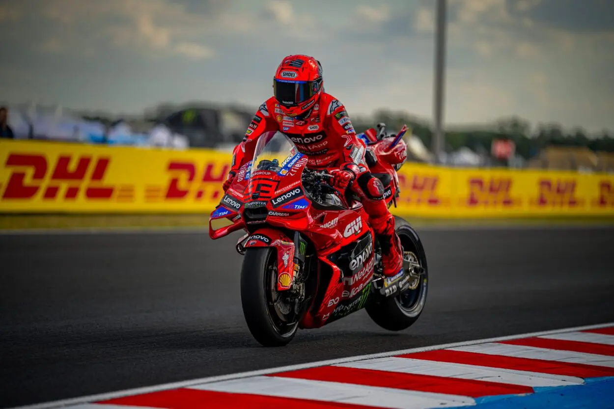 MotoGP | GP Ungheria 2025, Gara Sprint: continua la striscia di vittorie di Marc Márquez