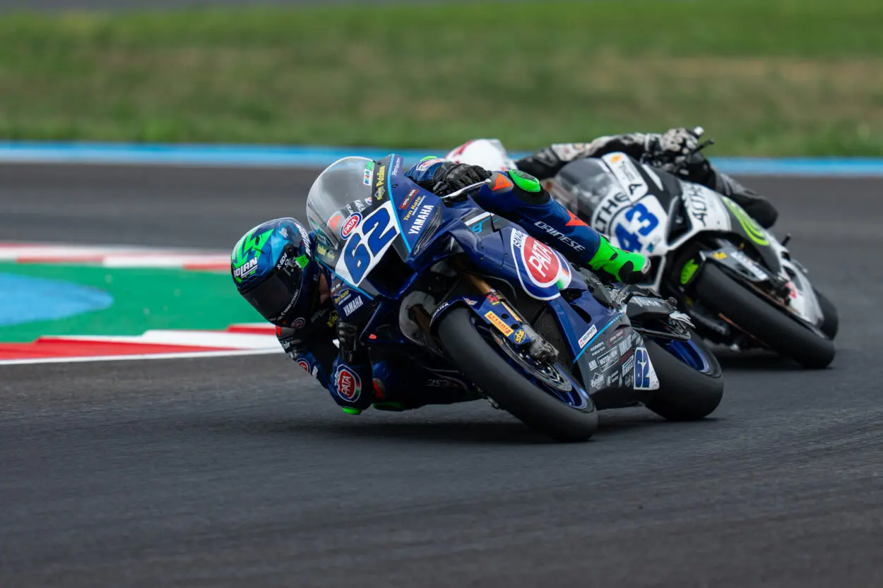 Supersport | Round Francia 2025, WUP1: Manzi s’impone nel sabato mattina della SSP, Thompson primeggia in SSP300