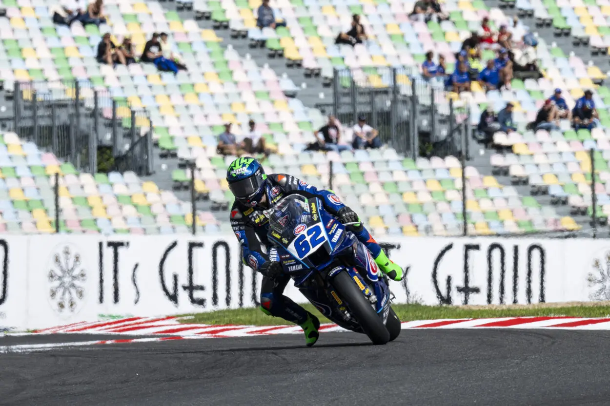 Supersport | Round Francia 2025, WUP2: Manzi protagonista nel turno SSP, Veneman ancora al comando nella SSP300