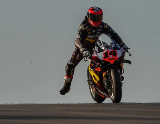 SBK | Round Aragona 2025, Warm-up: guizzo di Sam Lowes, Razgatlıoğlu 3°, Bulega solo 13°