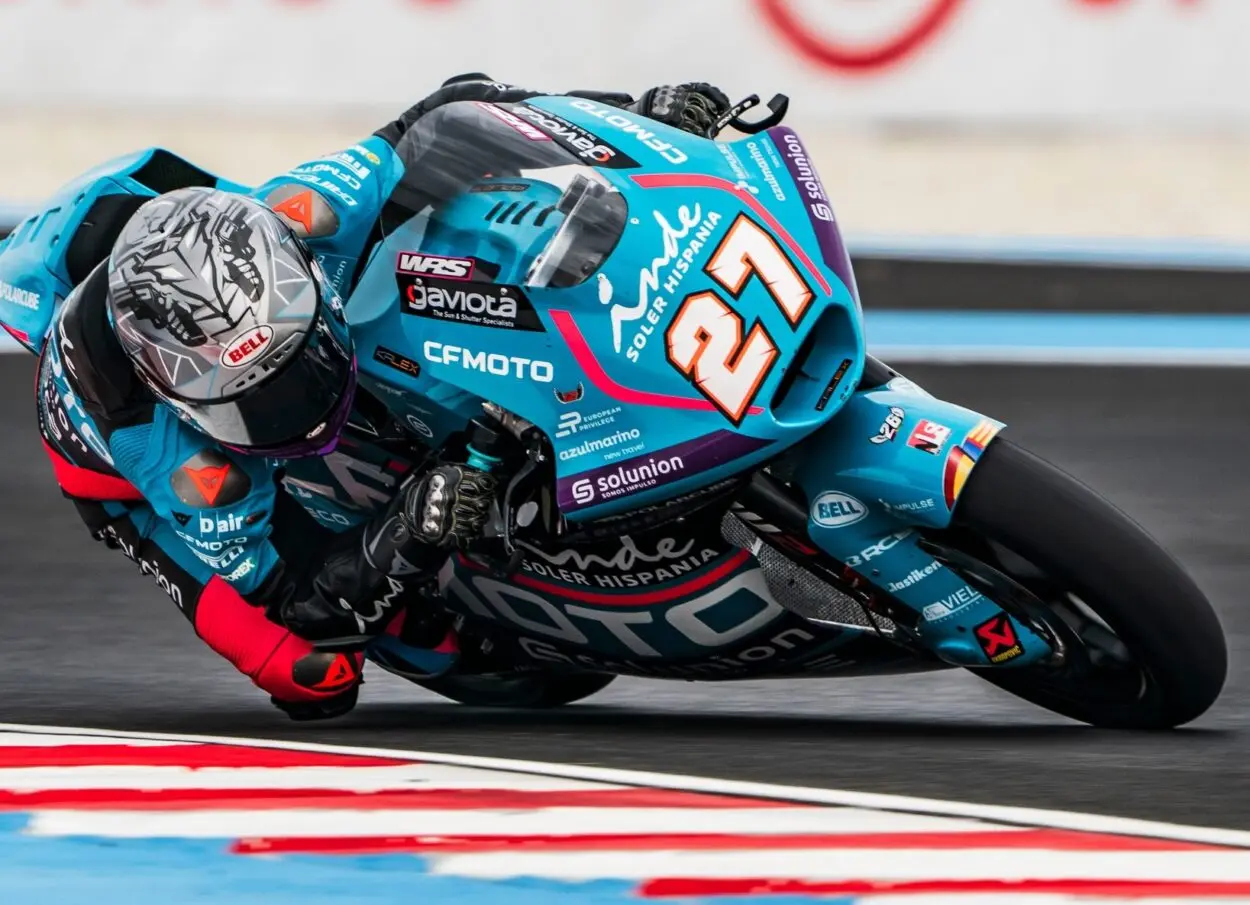 Moto2 | GP Catalogna 2025, FP2: Holgado imprendibile anche al sabato mattina