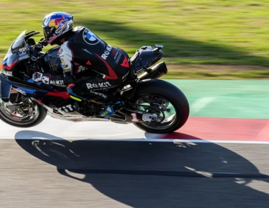 SBK | Round Francia 2025: Razgatlıoğlu domina anche nel Warm-up, Bulega 3°